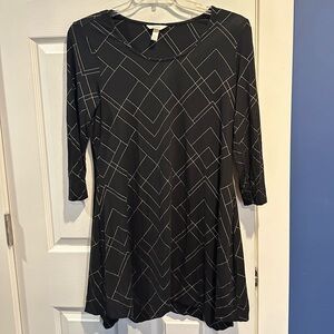 Soma Black & Gold Women’s Nightgown Sleep Dress Geometric Pattern size Medium